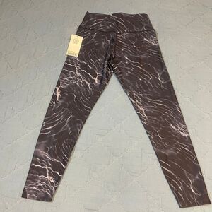 Sage High Waist Activewear Leggings Medium NWT